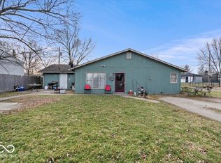 1121 E 5th St, Greenfield, IN 46140