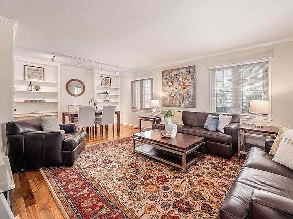 3rd image of 1379 La Rochelle Dr #19C