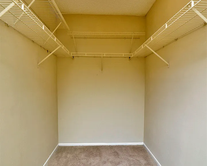 Fairway View Apartments — Photo 2