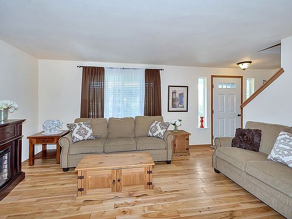 Formal living area