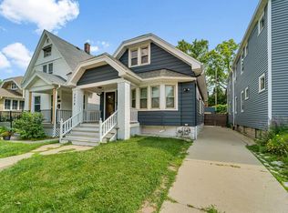 2978 S Delaware Ave, Milwaukee, WI 53207