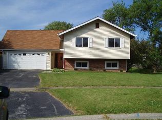 746 Mission St, University Park, IL