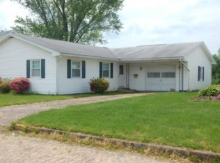 110 Work St, Sistersville, WV 26175