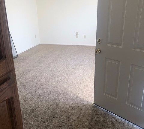 3rd image of 2708 Villalovos Ct APT 4