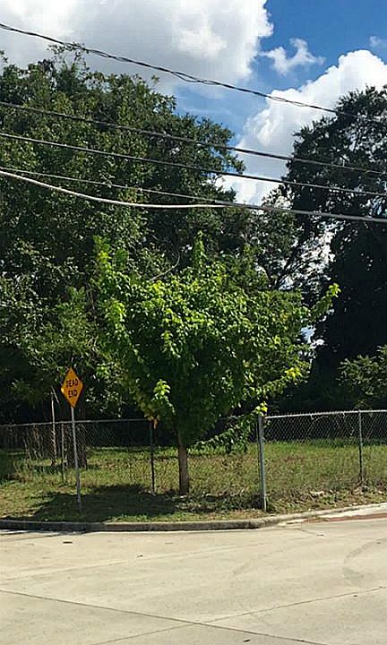 1st image of 8410 Lockwood Dr