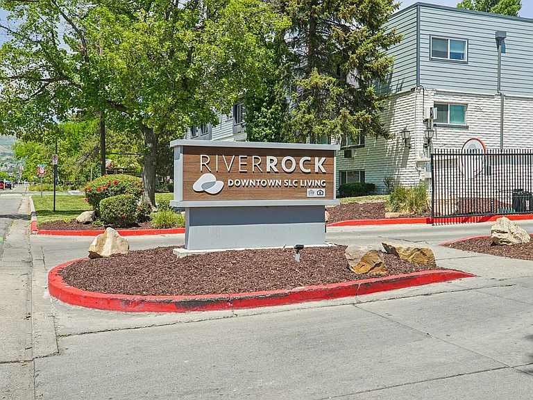 River Rock Apartments — Photo 2