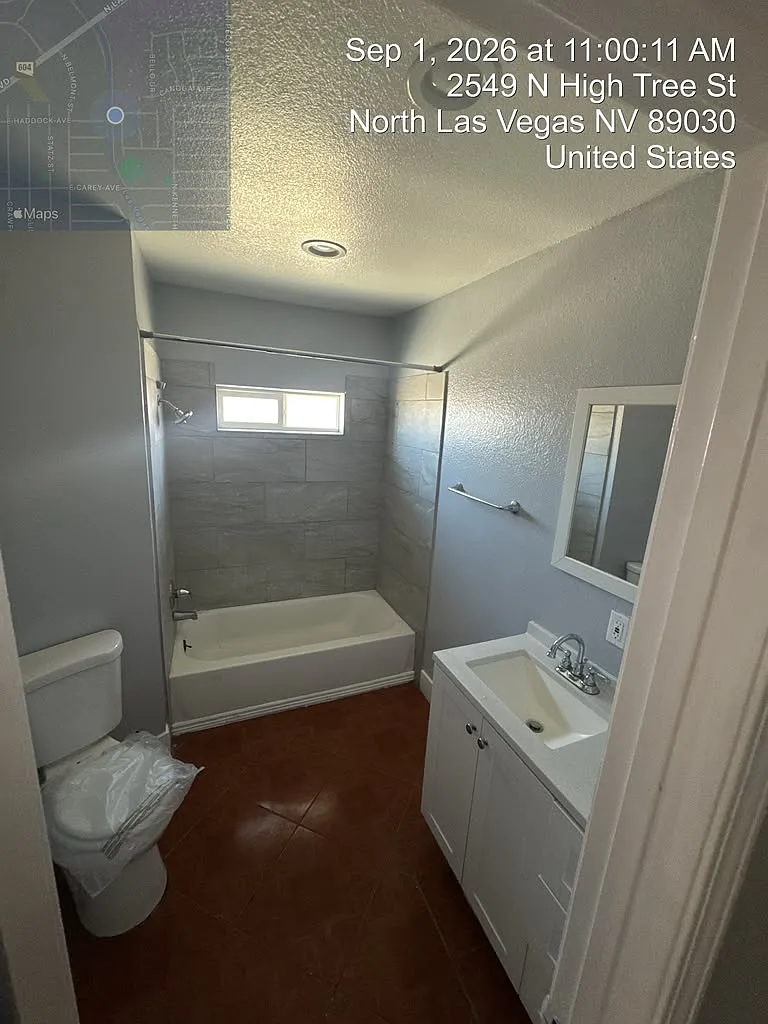 4 bed, 1200 sqft, $2,100 — Photo 4