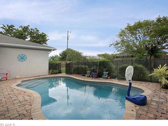 5th image of 3311 SW 1st Ave