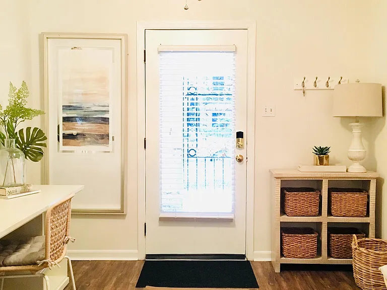 122 W Jones St #A — Photo 2