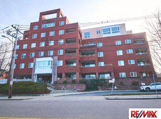50 Watertown St APT 606, Watertown, MA 02472