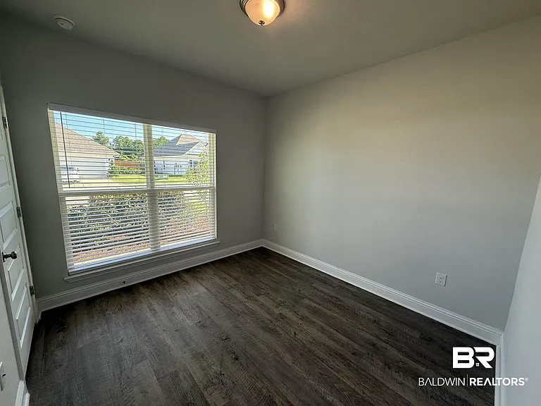 23247 Lieutenant Ave — Photo 24