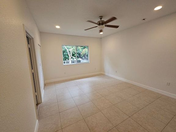 5th image of 743 NW 2nd Ave