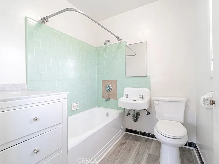 705 W 14th St #715 — Photo 10