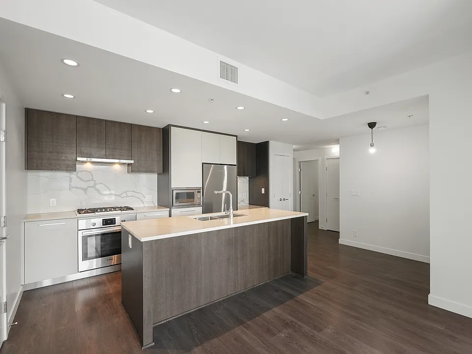 567 Clarke Rd #39XX