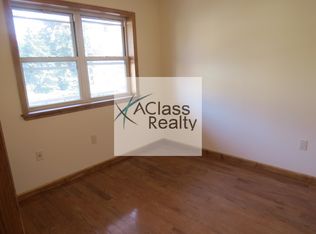 3184 45th St #3L, Astoria, NY 11103