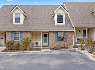 1120 Andrew Brook Ln, Knoxville, TN 37923