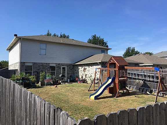 5th image of 1204 Leeward Ln