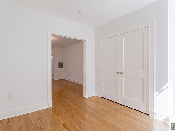 3rd image of 305 W 150th St APT 208