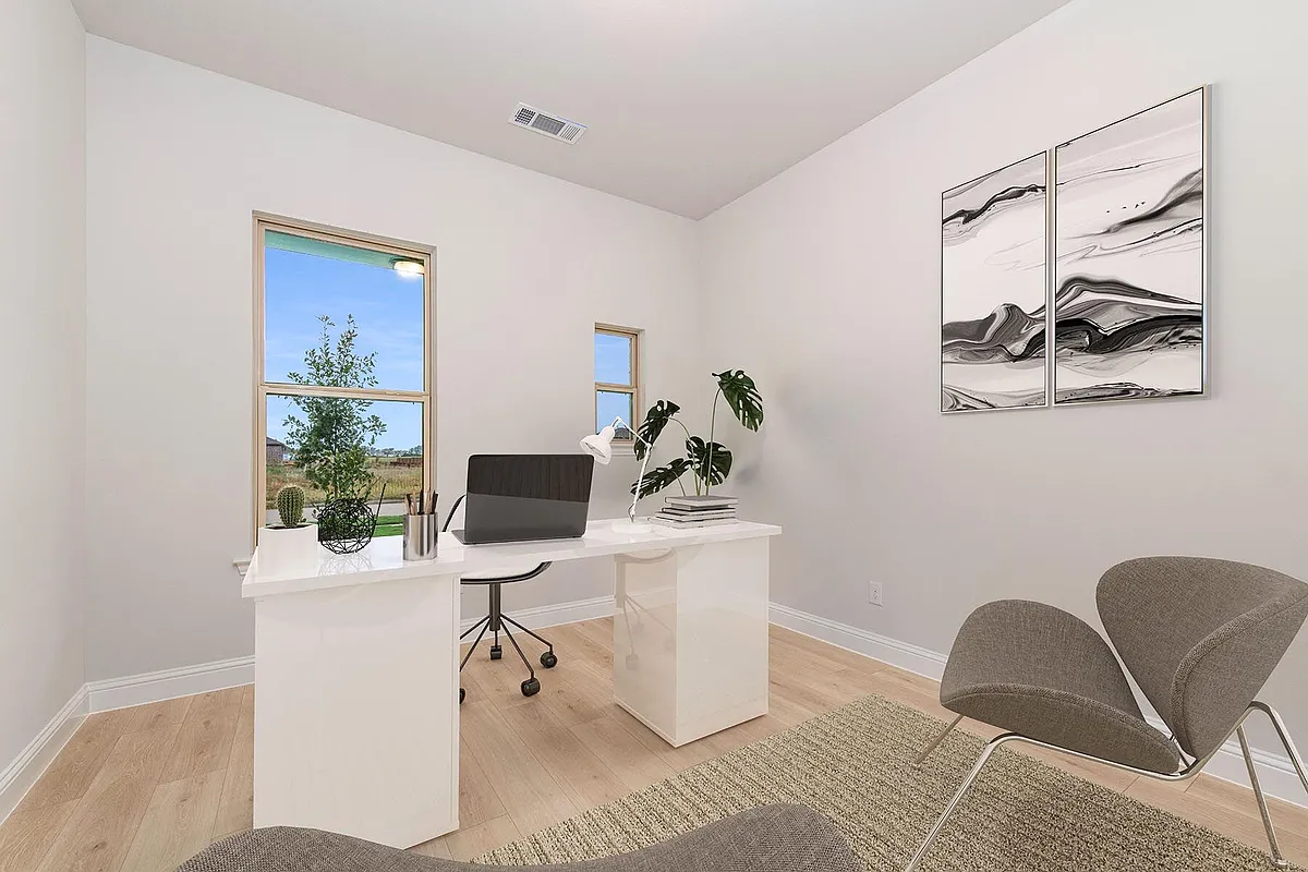 Building Photo - 216 Lake Forest Trl