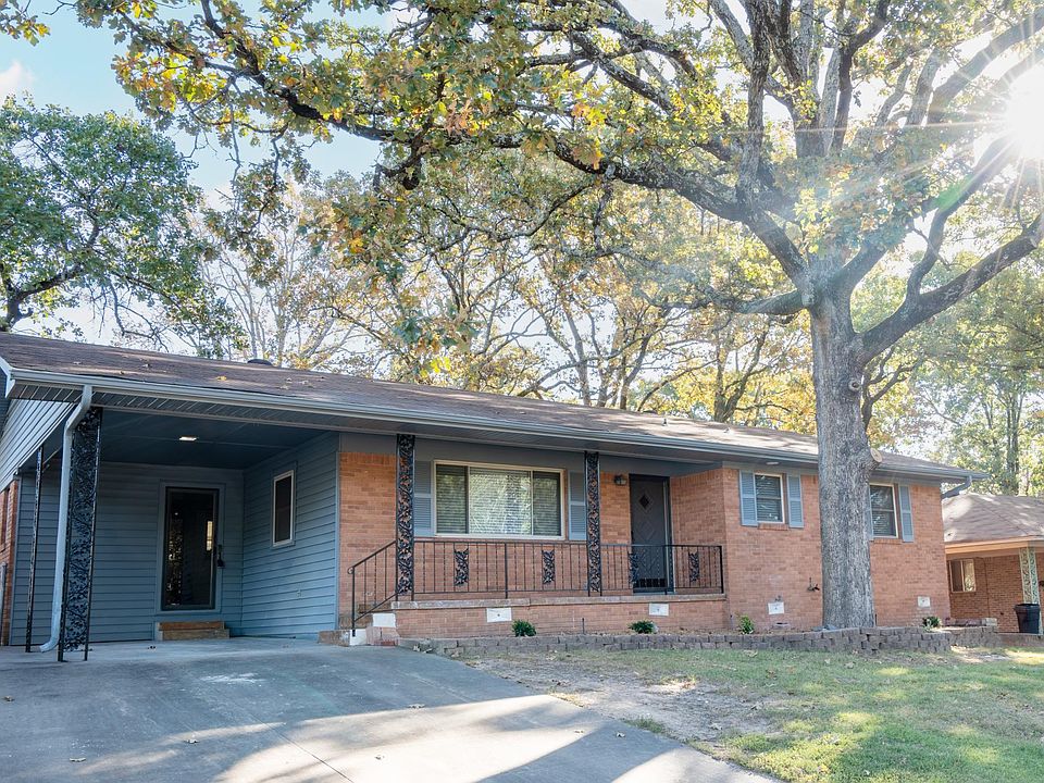 1st image of 4830 Oaklawn Dr