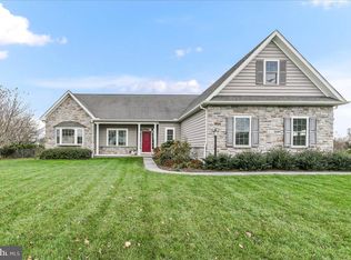 498 Waterway Rd, Oxford, PA 19363