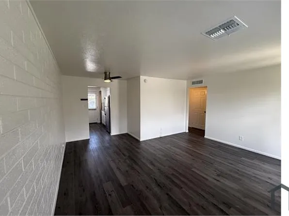 2930 N 38th St APT 4, Phoenix, AZ 85018
