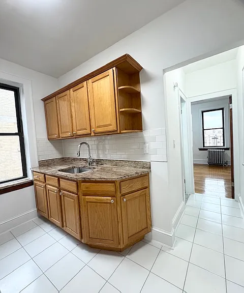 21-38 Crescent St #C1 — Photo 6