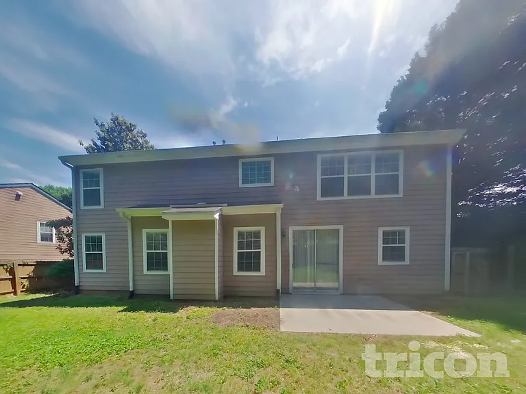 403 Park Creek Trce — Photo 16