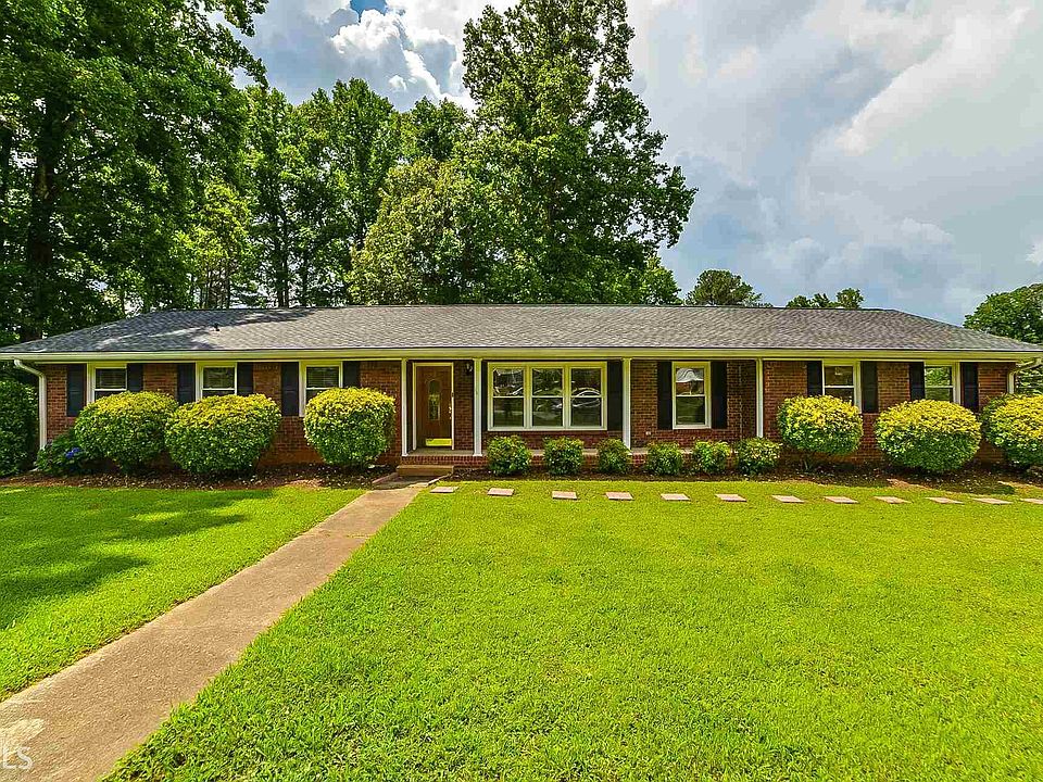 1st image of 336 Highview Dr SE