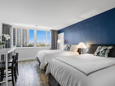 19201 Collins Ave #743, Sunny Isles Beach, FL, 33160