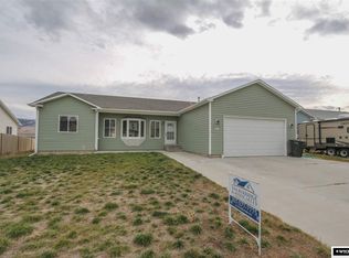 6907 Columbia River Rd, Casper, WY 82604