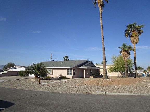 2nd image of 3285 Fan Palm Dr