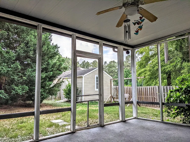 2045 Shoreline Dr — Photo 13