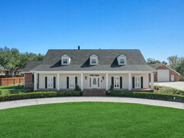 107 Talbot Dr, Houma, LA 70360