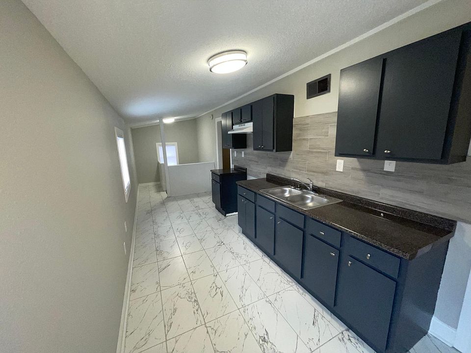 Kitchen View 3