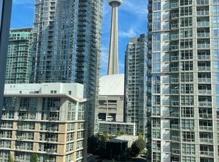 11 Brunel Ct #907, Toronto, ON M5V 3Y3