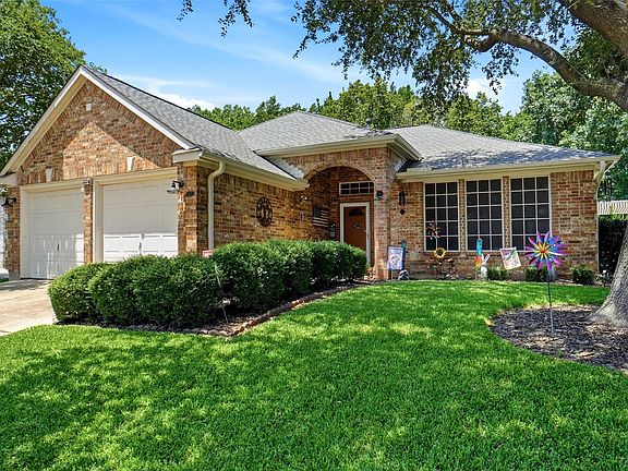 2nd image of 3127 Watercress Cir