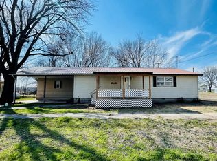 407 SE 55th Ln, Lamar, MO 64759
