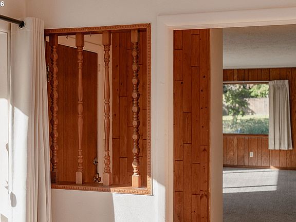5th image of 3802 SE 113th Ave