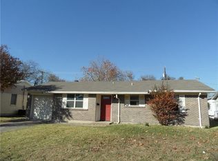 817 Rosewood Hills Dr, Garland, TX 75040