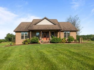 3123 W Stroudsville Rd, Cedar Hill, TN 37032