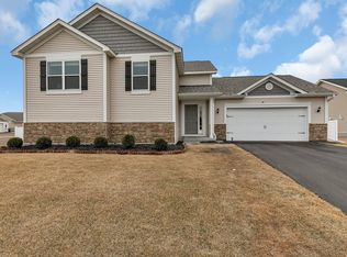 18583 Green Tree Ct, Big Lake, MN 55309