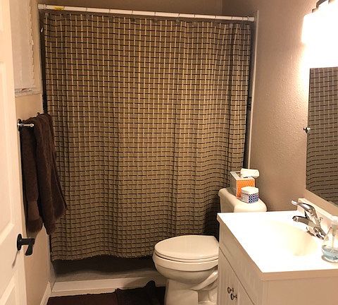 en suite bedroom 3