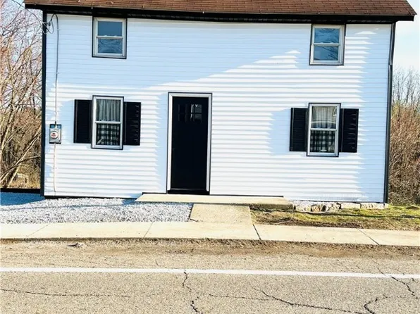 14028 State Route 226, Lakeville, OH 44638