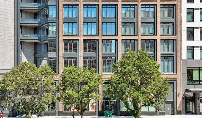 8 Court Sq #2F — Photo 8