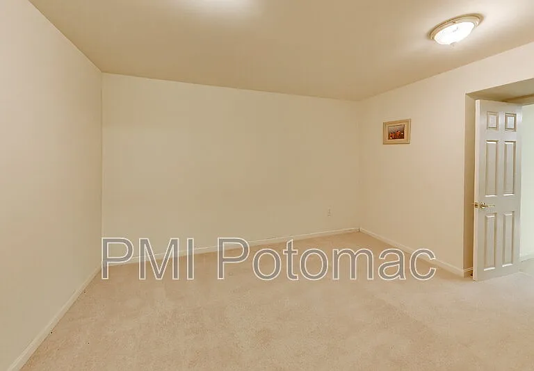 14672 Brougham Way — Photo 59