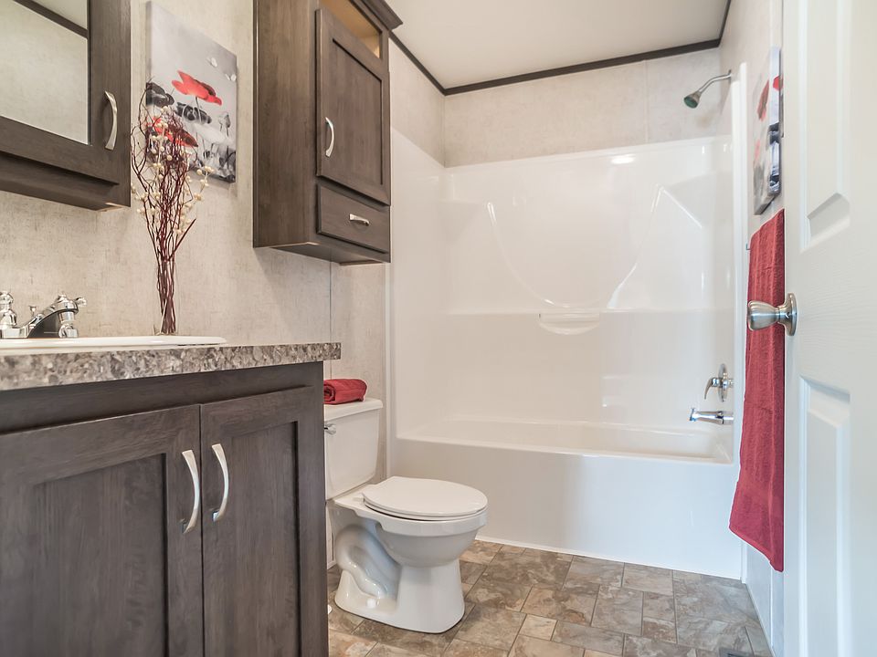 2nd image of 6404 Mobile Home Dr