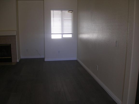 4th image of 15058 Leaf Ln