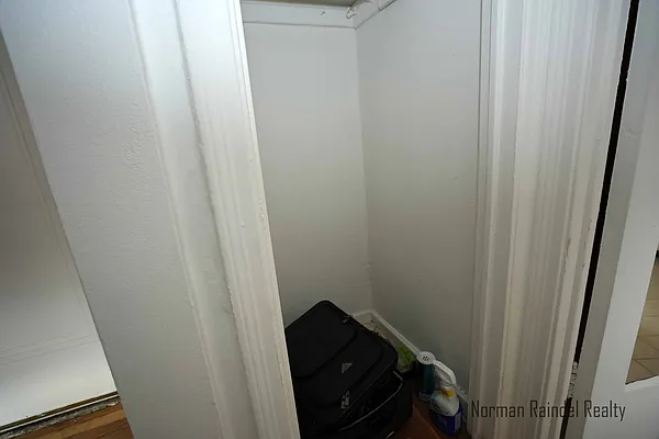 Rented by Norman Raindel, LREB | media 13