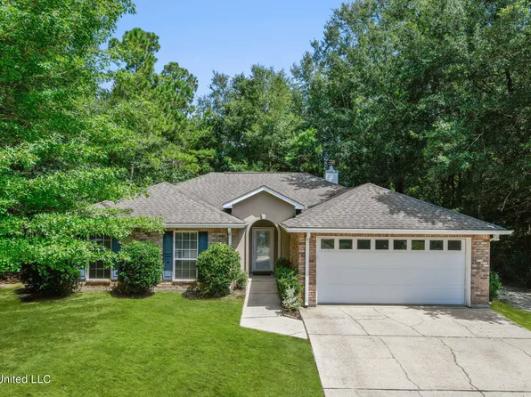 5511 Aila St, Diamondhead, MS 39525